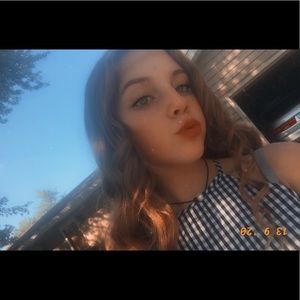 Meet your Posher, Tessa